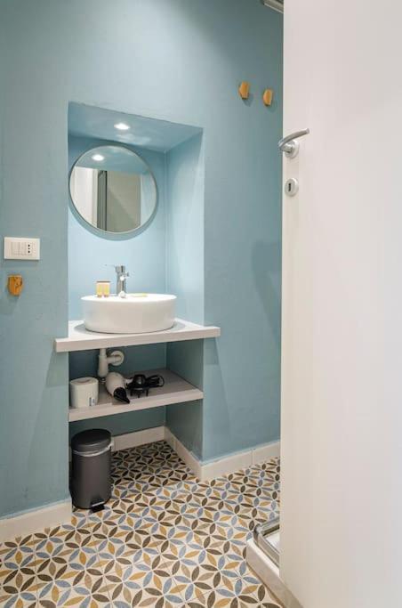Del Riccio Home, In The Heart Of The City Bologna Exterior photo